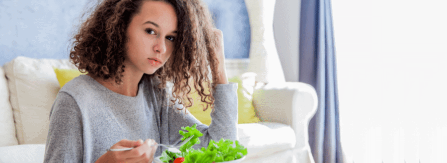 Reconnaître et comprendre les troubles alimentaires pour mieux les soigner - Blogue | Clinique de Psychologie Québec