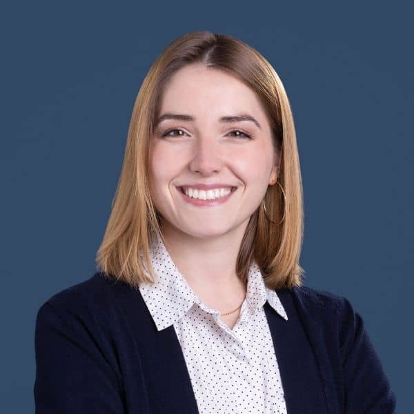 Portrait de Casandra Roy Gelencser, candidate au titre de psychologue à la Clinique de Psychologie Québec